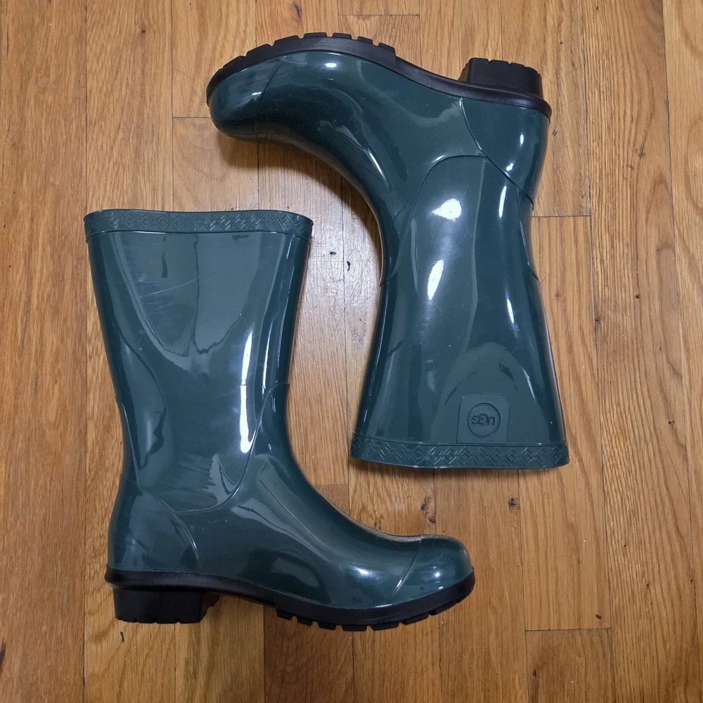 UGG K Raana Rain Boots Waterproof Rubber Youth‎ Kids Boy/Girl Sz 13 Pine Green